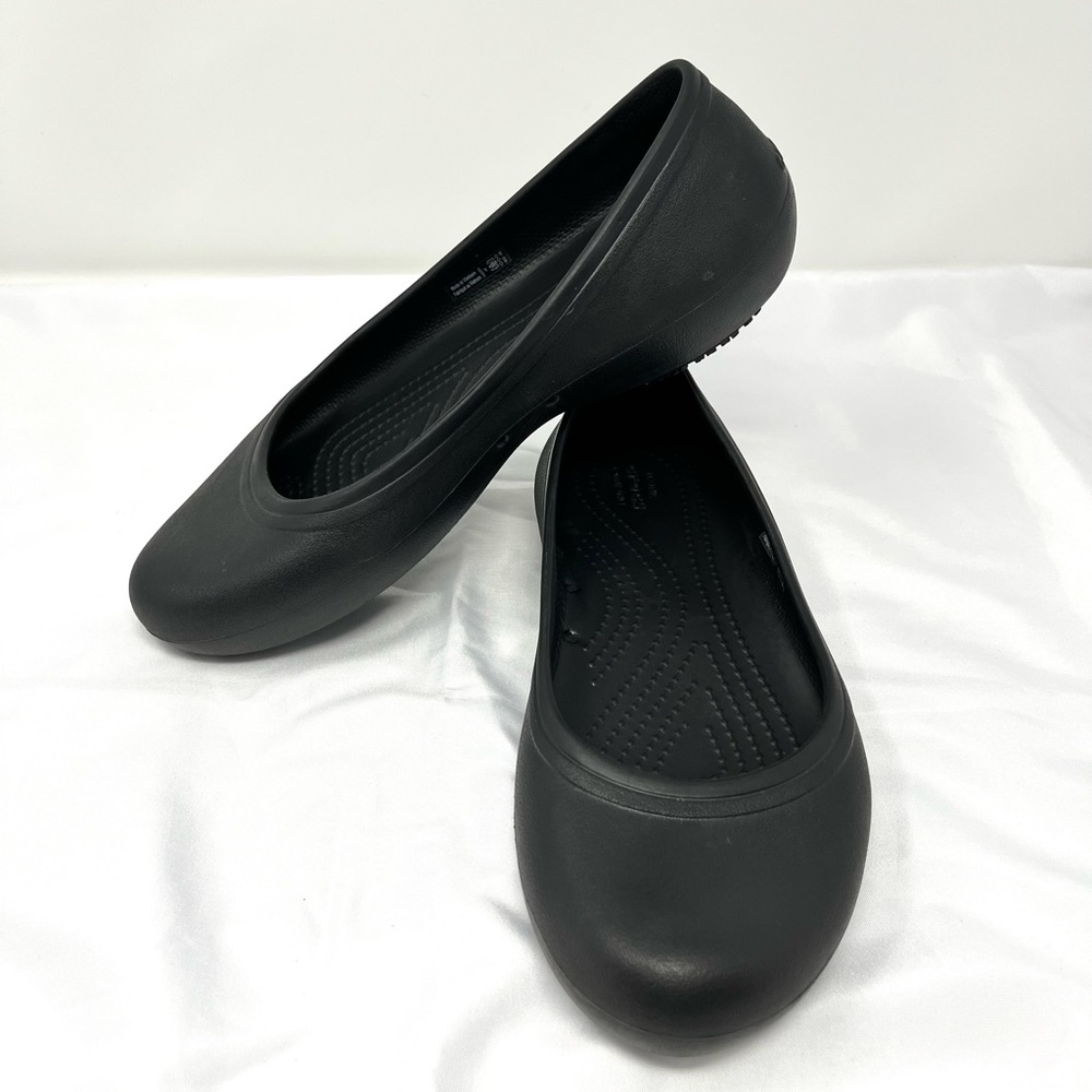 Crocs Casual Slip On Rubber Round Toe Ballet Flat